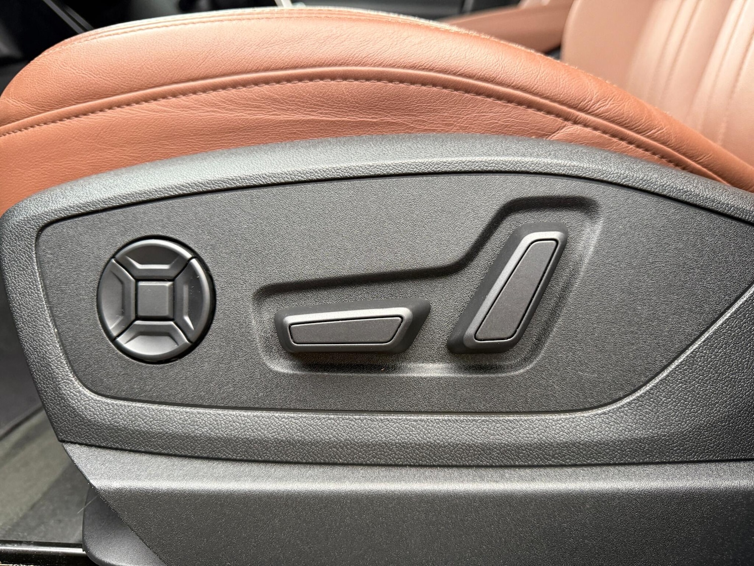 Used Audi e-tron 2022 for sale - 76659266: Photo 15