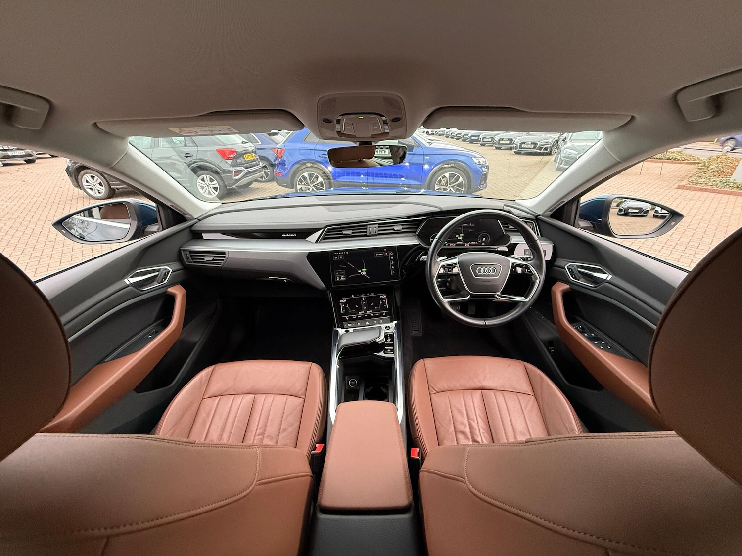 Used Audi e-tron 2022 for sale - 76659266: Photo 3