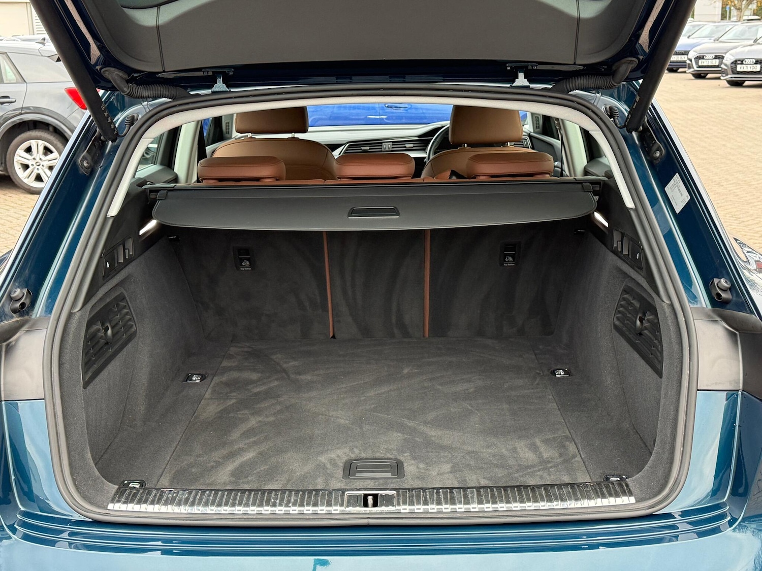 Used Audi e-tron 2022 for sale - 76659266: Photo 33