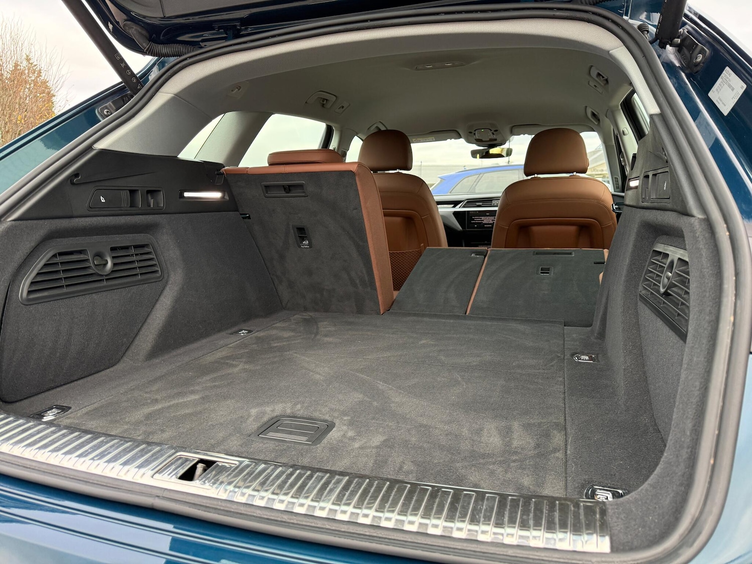 Used Audi e-tron 2022 for sale - 76659266: Photo 34