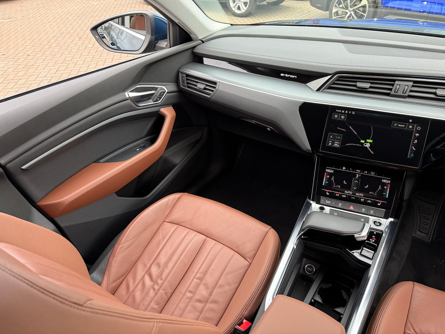 Used Audi e-tron 2022 for sale - 76659266: Photo 37