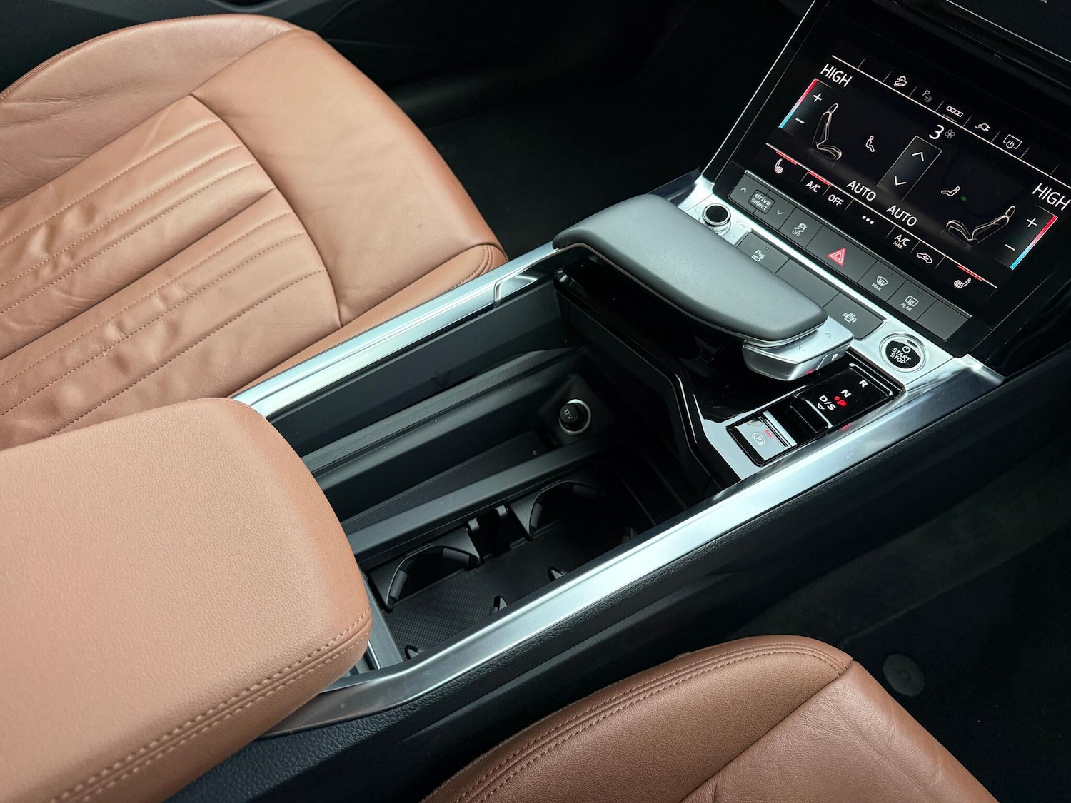 Used Audi e-tron 2022 for sale - 76659266: Photo 38