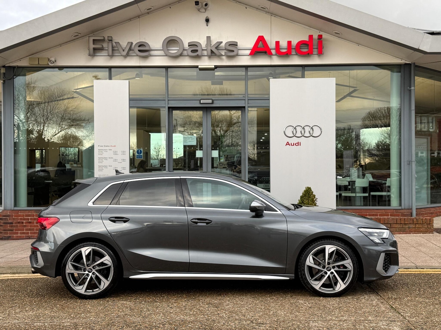 Used Audi A3 2023 for sale - 77377469: Photo 2