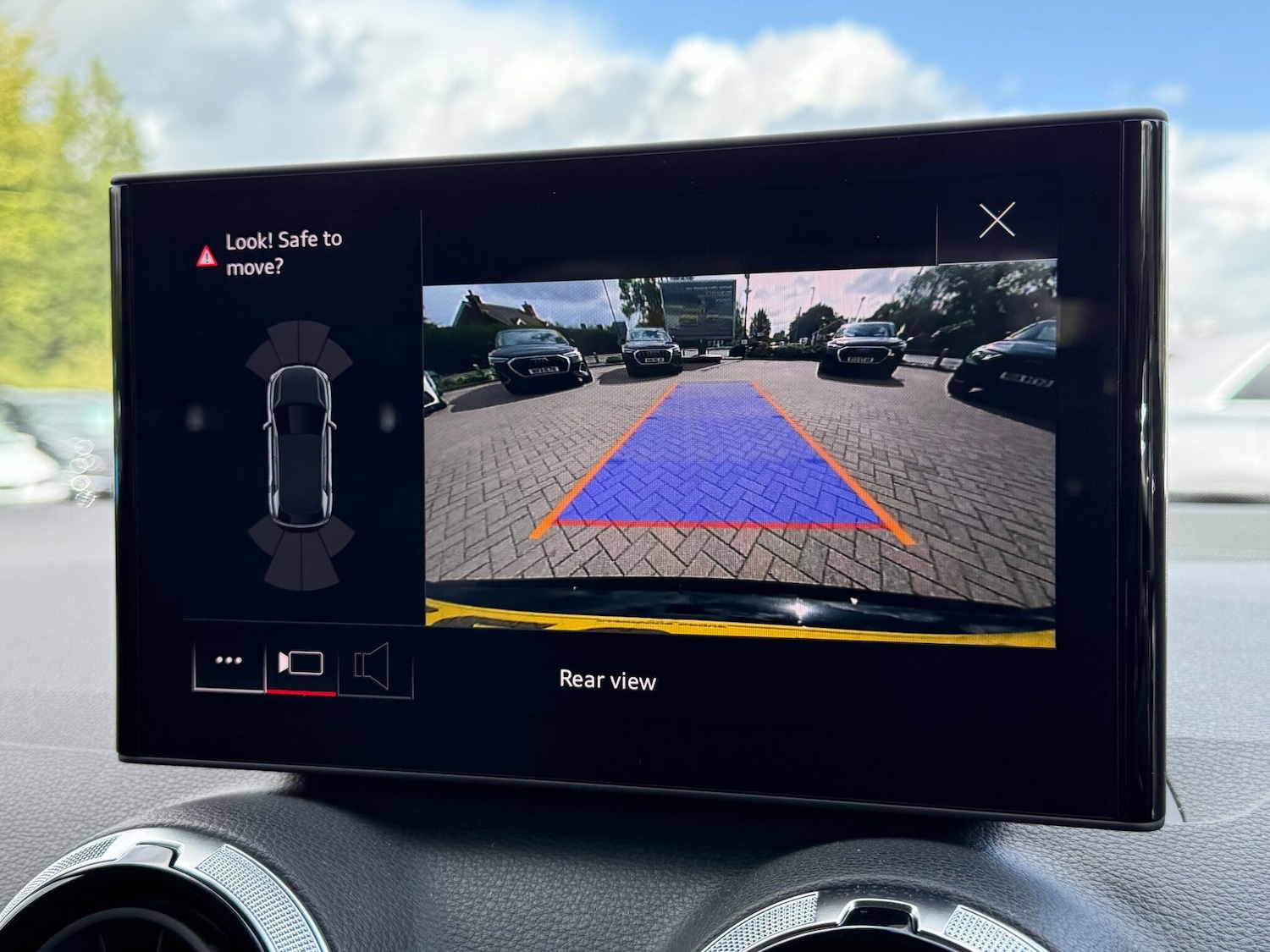 Used Audi Q2 2025 for sale - 76702119: Photo 4