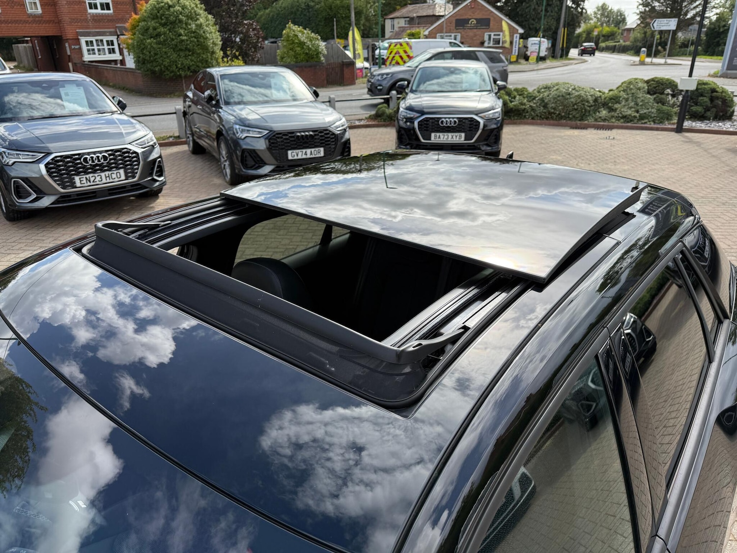 Used Audi Q2 2025 for sale - 76702119: Photo 6