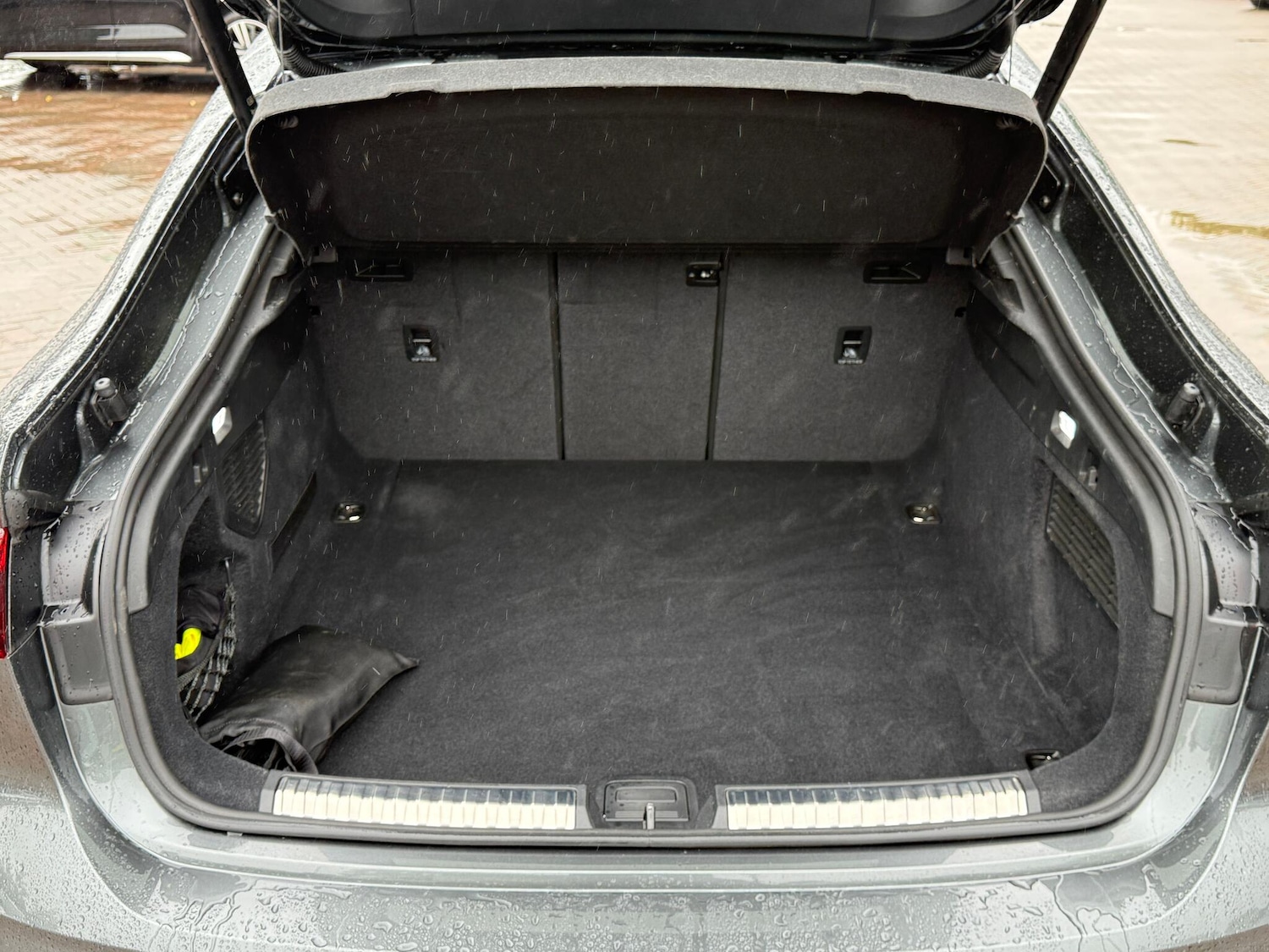 Vehicle 29