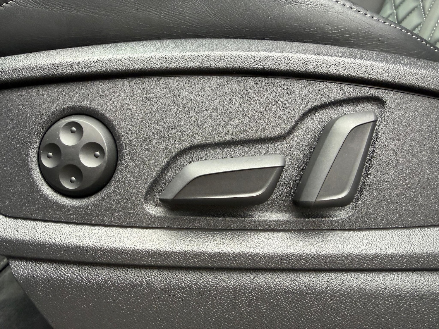 Used Audi Q5 2023 for sale - 76550205: Photo 16