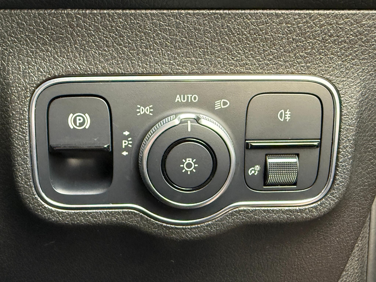 Used Mercedes-Benz GLB 2021 for sale - 77144472: Photo 22