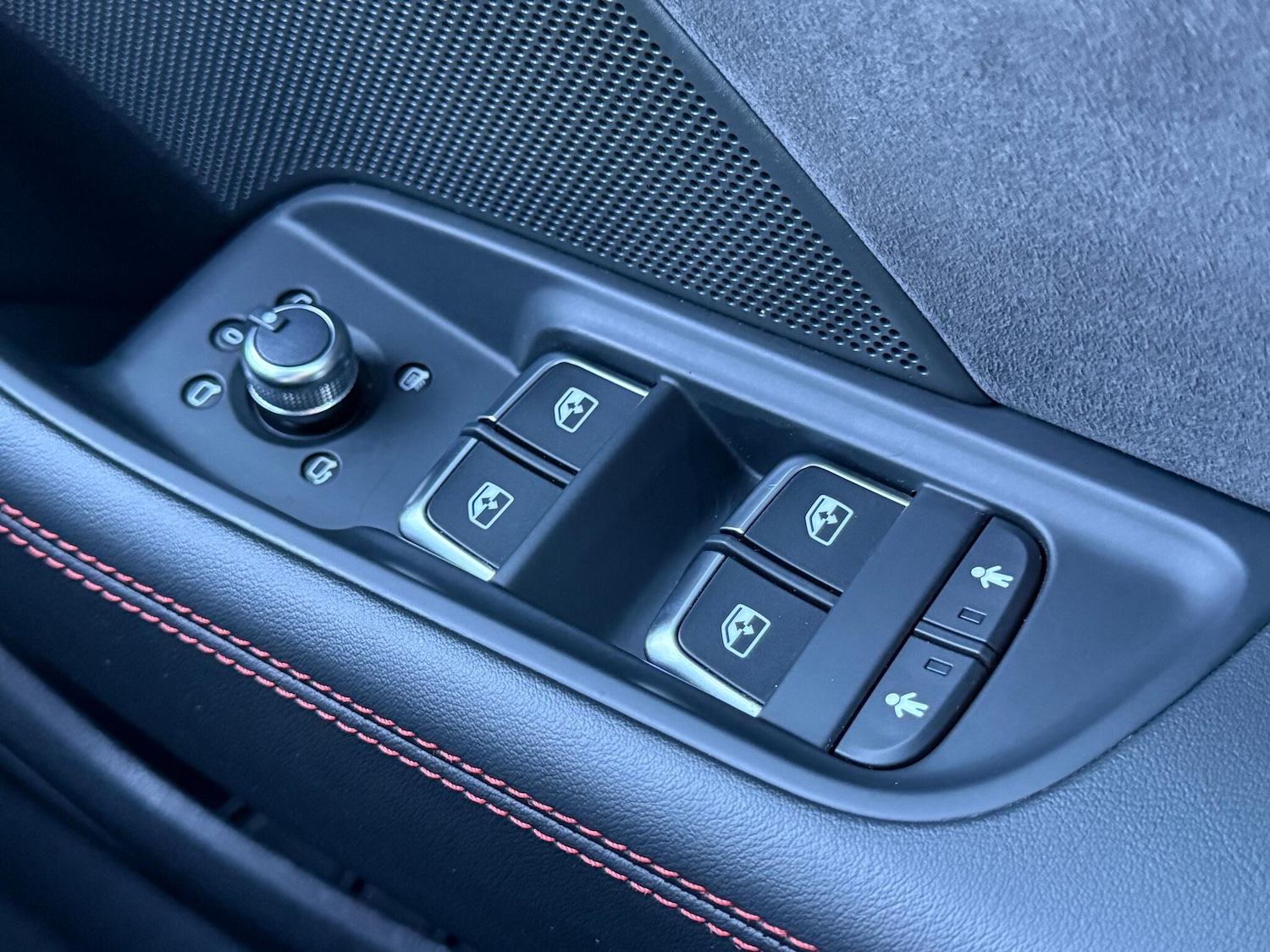 Used Audi RS3 2017 for sale - 76802085: Photo 23