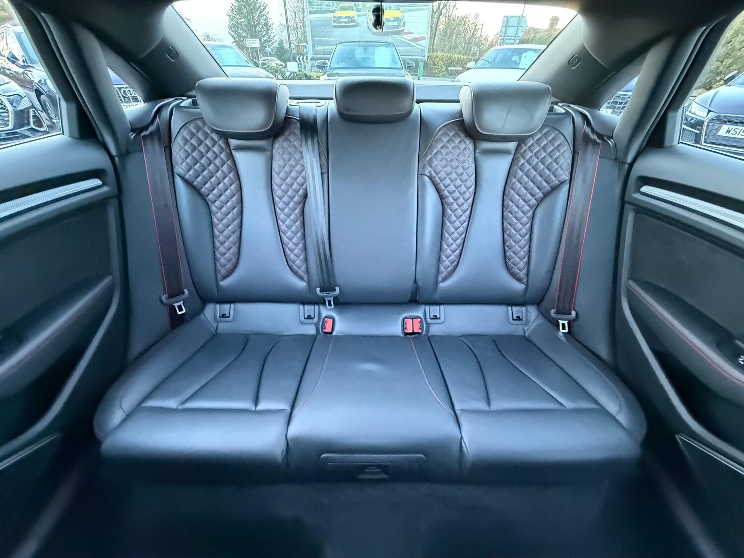 Used Audi RS3 2017 for sale - 76802085: Photo 40