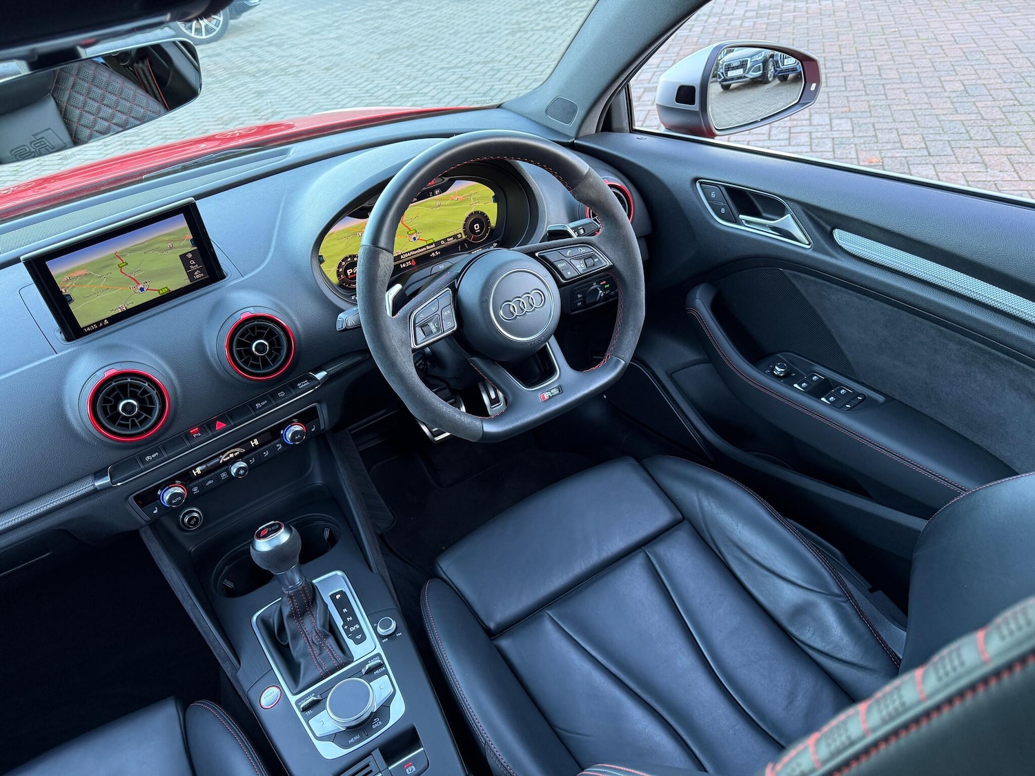 Used Audi RS3 2017 for sale - 76802085: Photo 46