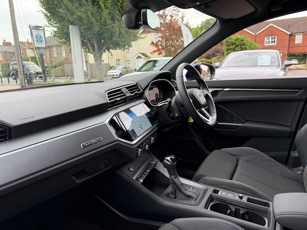 Used Audi Q3 2021 for sale - 76158876: Photo 28