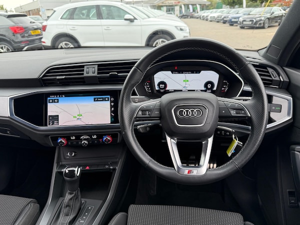 Used Audi Q3 2021 for sale - 76158876: Photo 34