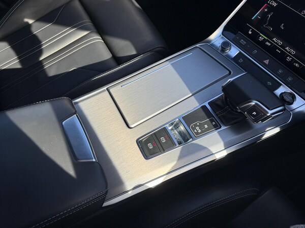 Used Audi A6 Avant 2022 for sale - 76083775: Photo 38