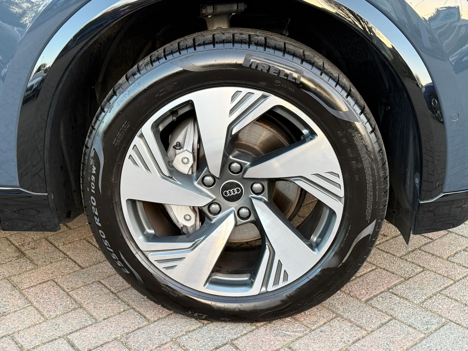 Used Audi Q6 e-tron 2025 for sale - 75809449: Photo 45