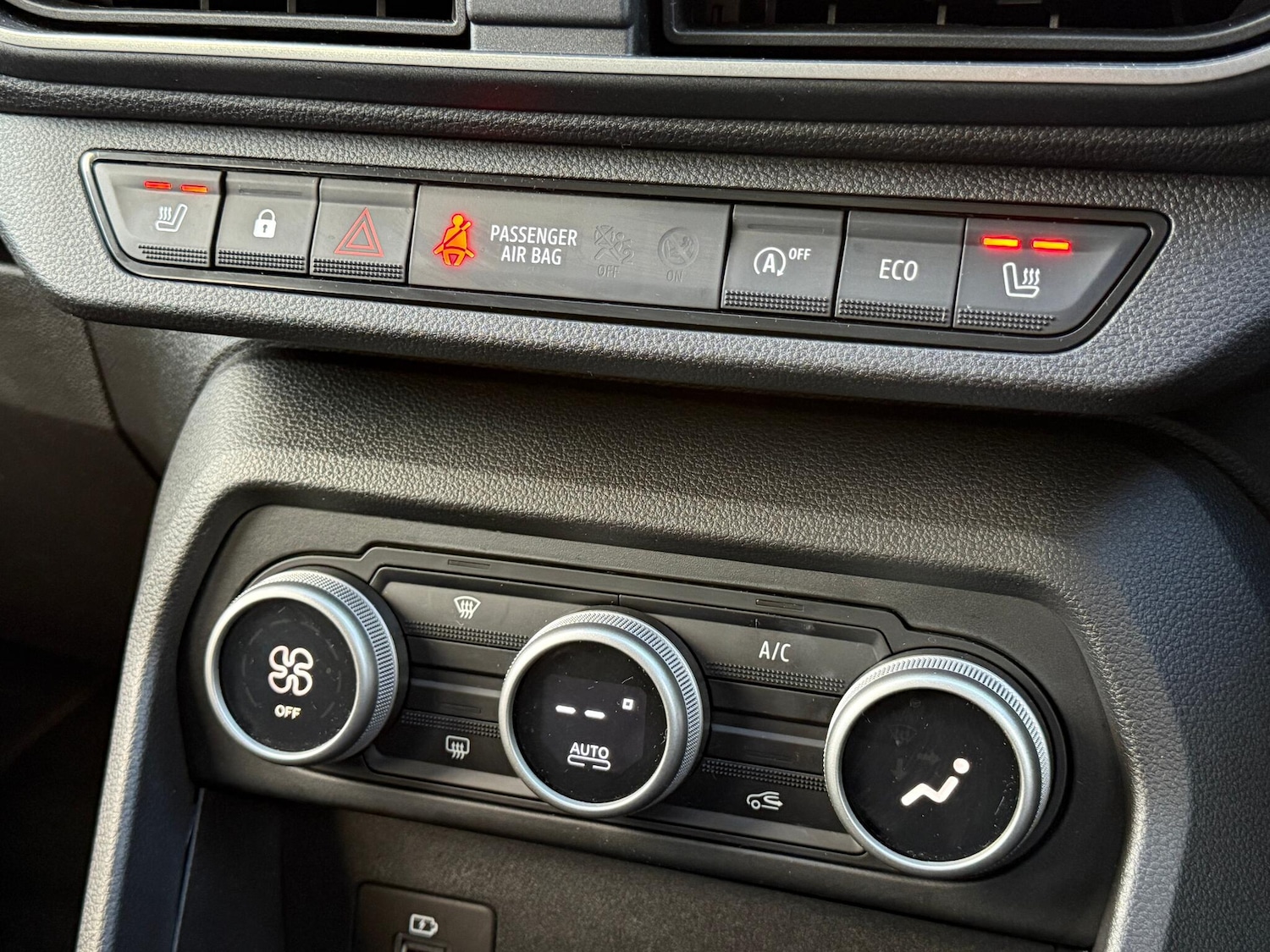 Used Dacia Jogger 2023 for sale - 76399172: Photo 14