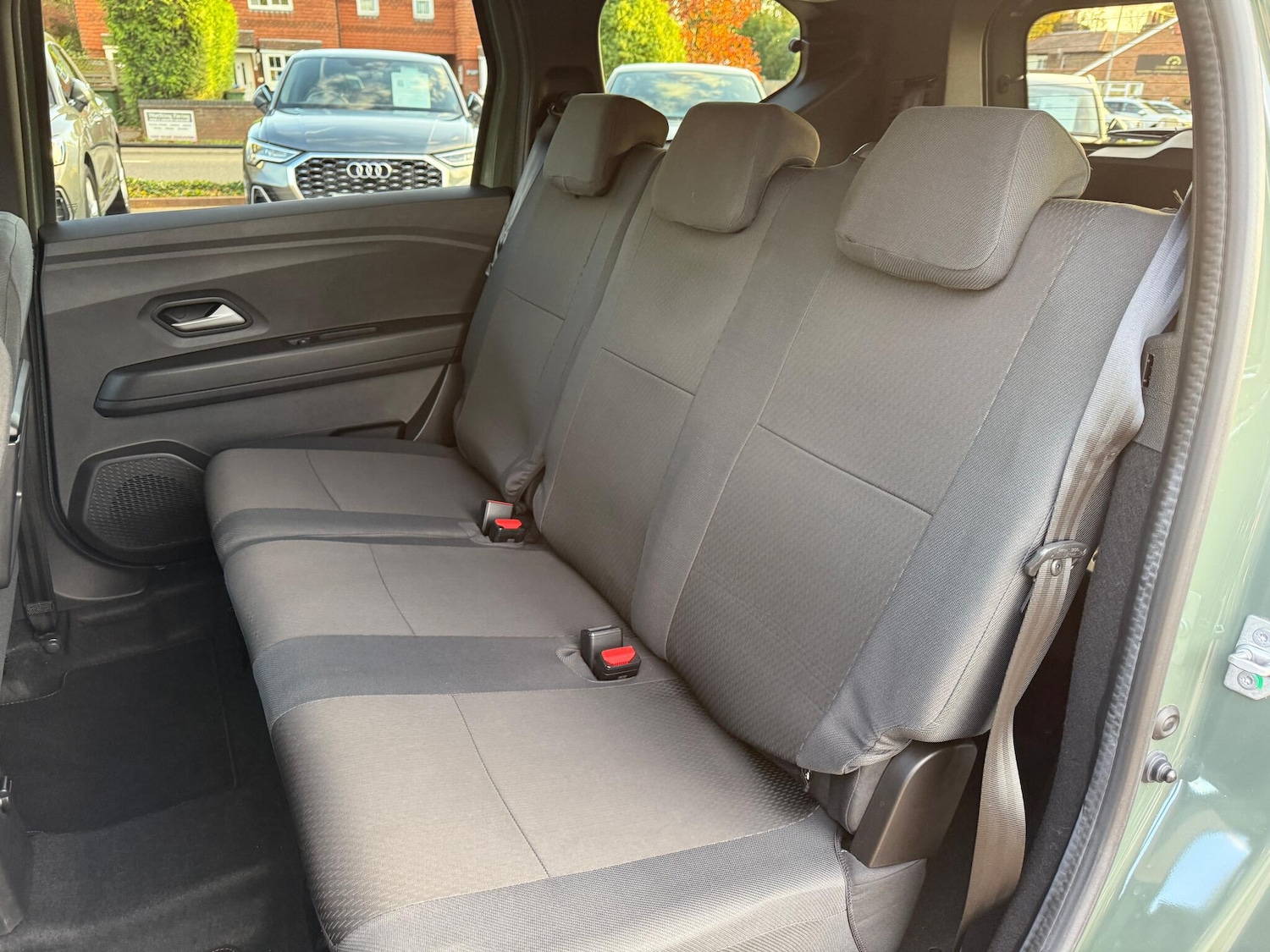 Used Dacia Jogger 2023 for sale - 76399172: Photo 37