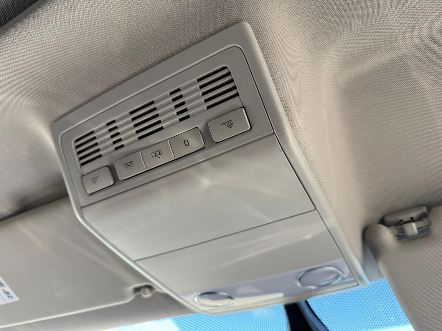 Used Volkswagen California 2018 for sale - 76607537: Photo 19