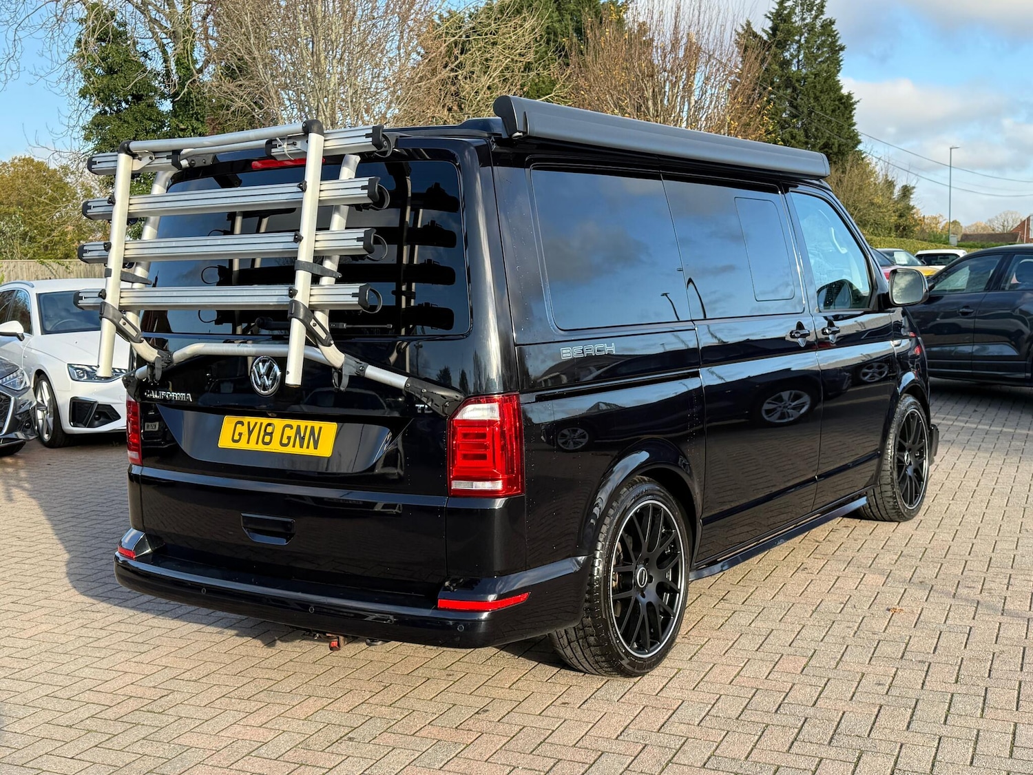 Used Volkswagen California 2018 for sale - 76607537: Photo 30