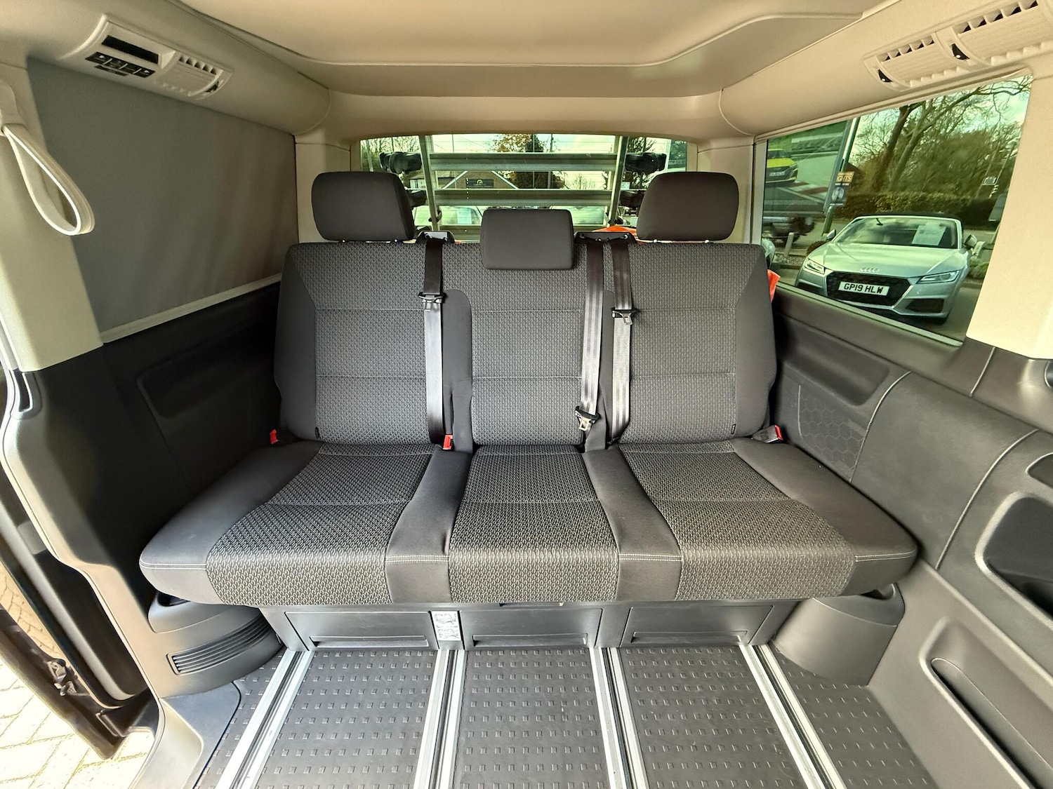 Used Volkswagen California 2018 for sale - 76607537: Photo 39