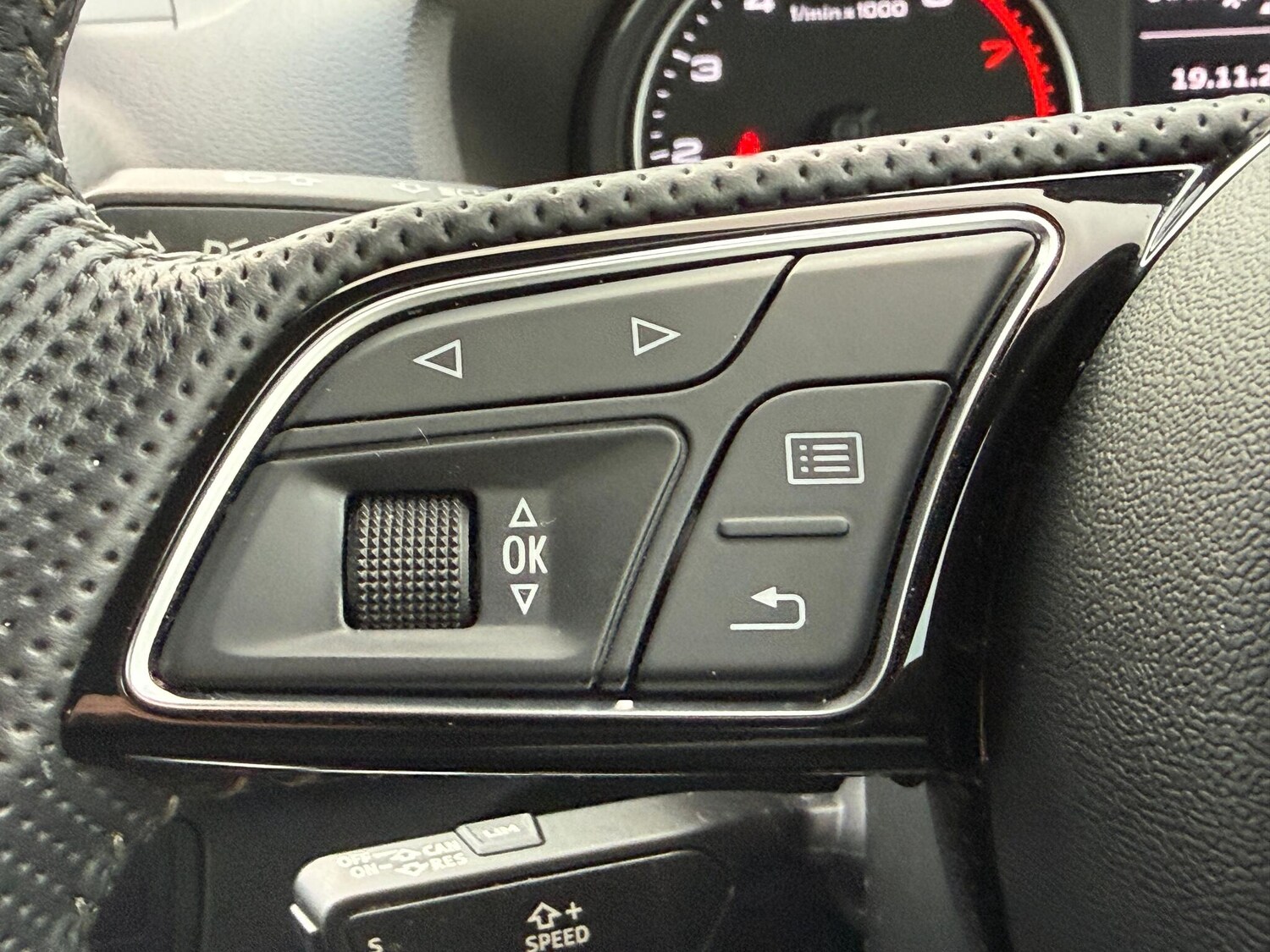 Used Audi Q2 2019 for sale - 76657826: Photo 16