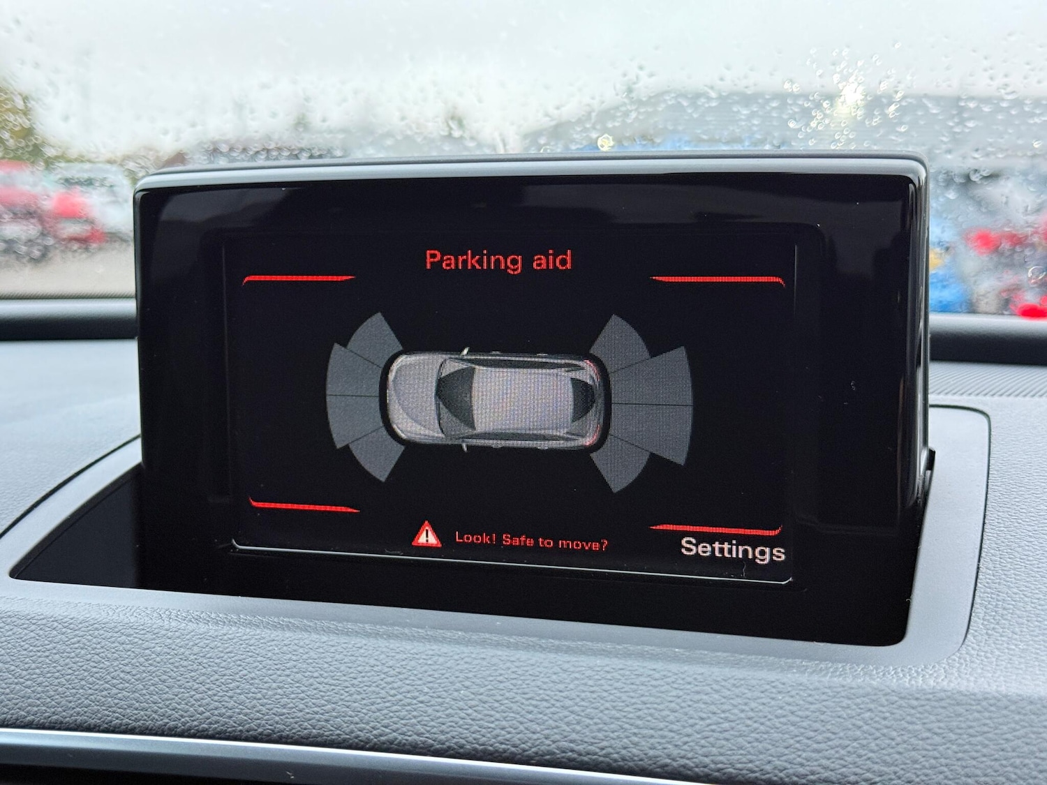 Used Audi Q3 2018 for sale - 76473345: Photo 9