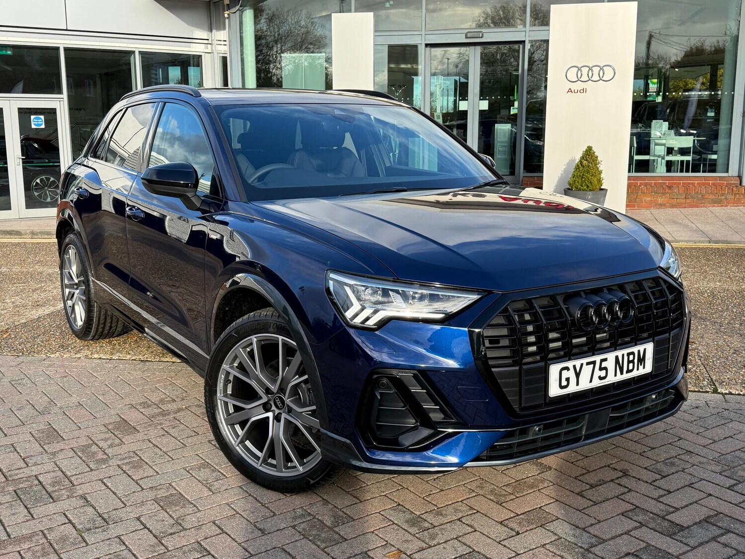 Used Audi Q3 for sale - 77659058: Photo 25