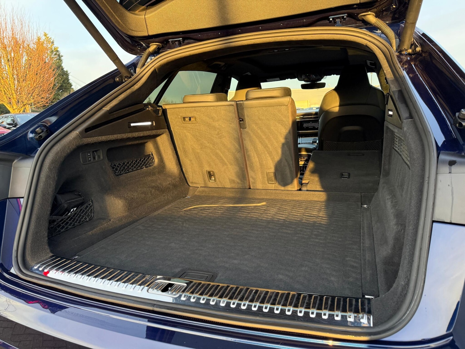 Used Audi Q8 2019 for sale - 77144427: Photo 45