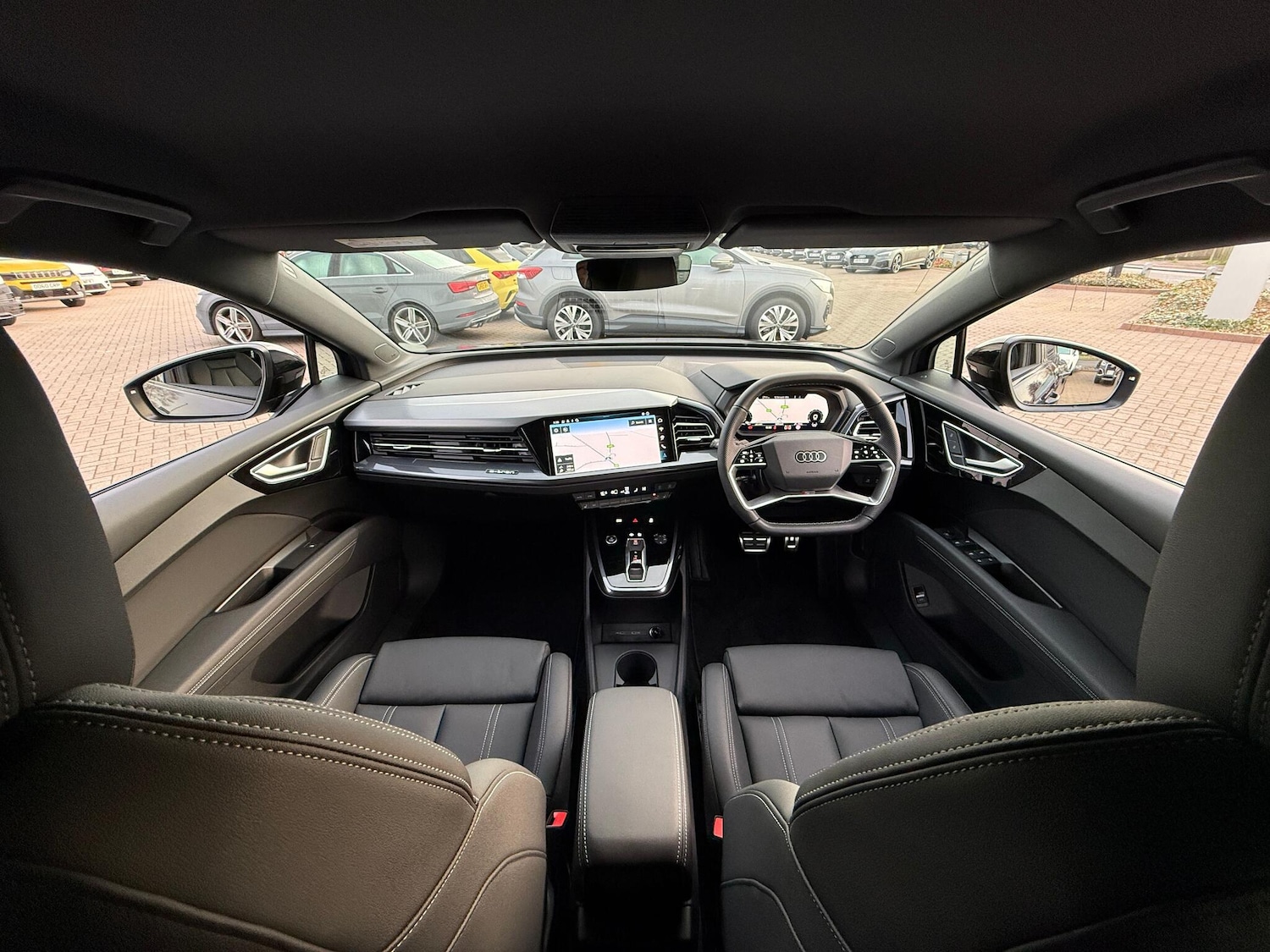 Used Audi Q4 e-tron for sale - 77647200: Photo 3