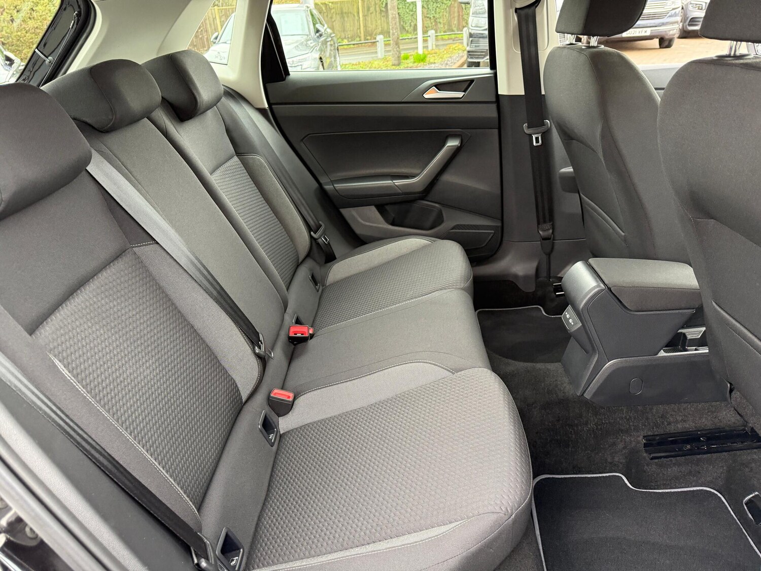 Used Volkswagen Polo 2022 for sale - 77351415: Photo 34