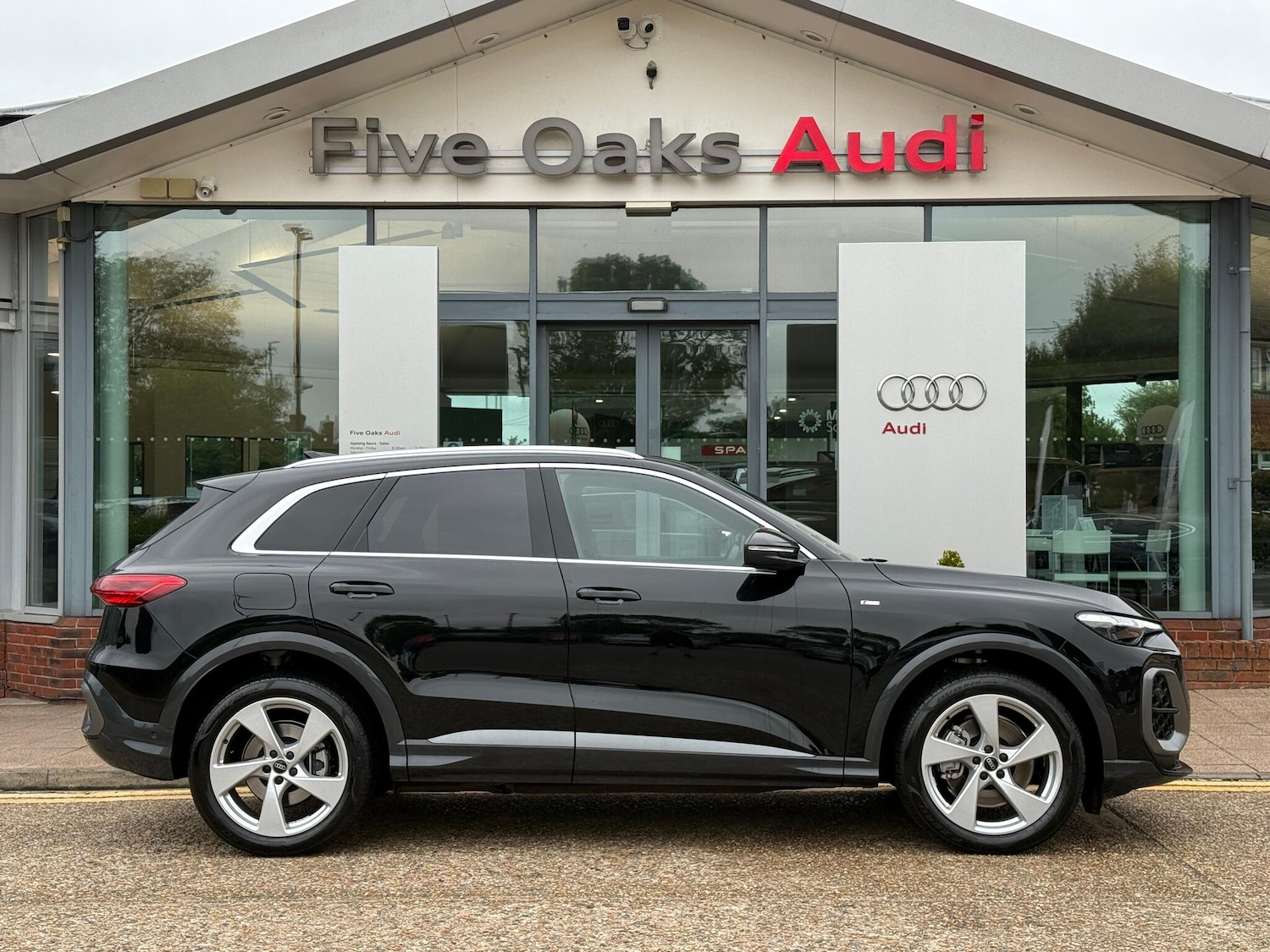 Used Audi Q5 2025 for sale - 76337634: Photo 2