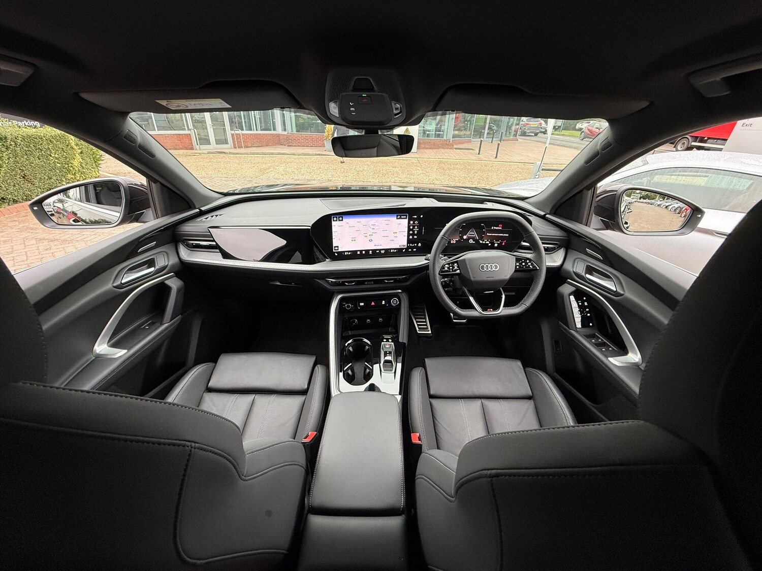 Used Audi Q5 2025 for sale - 76337634: Photo 3