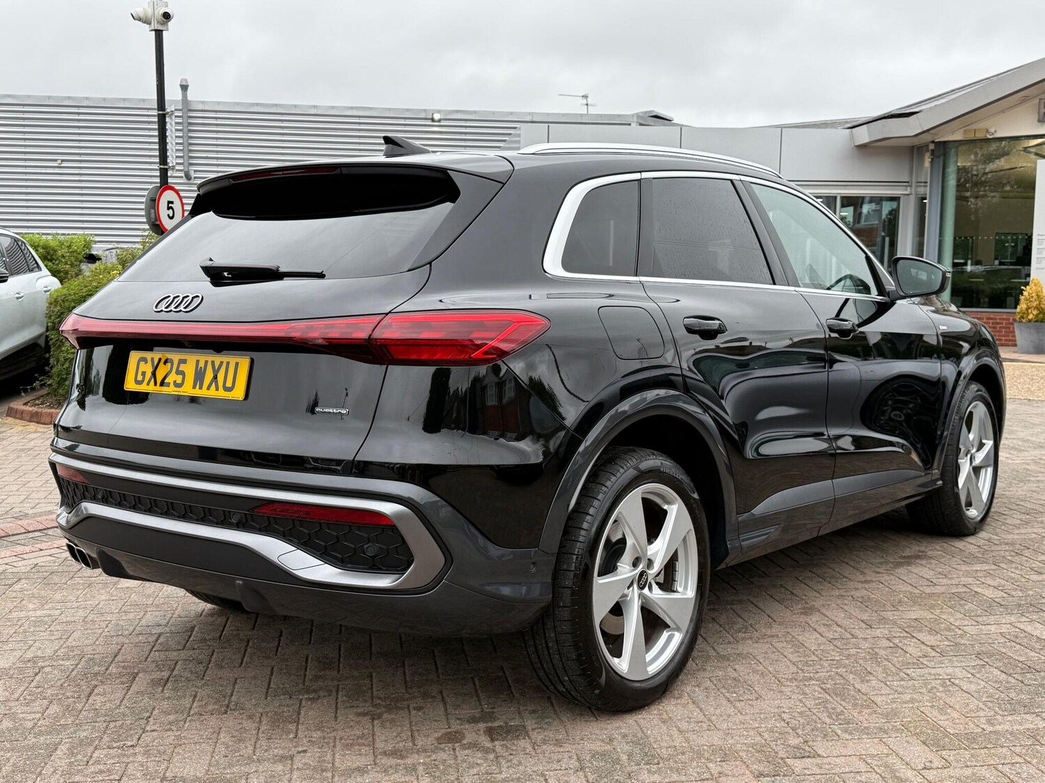 Used Audi Q5 2025 for sale - 76337634: Photo 4