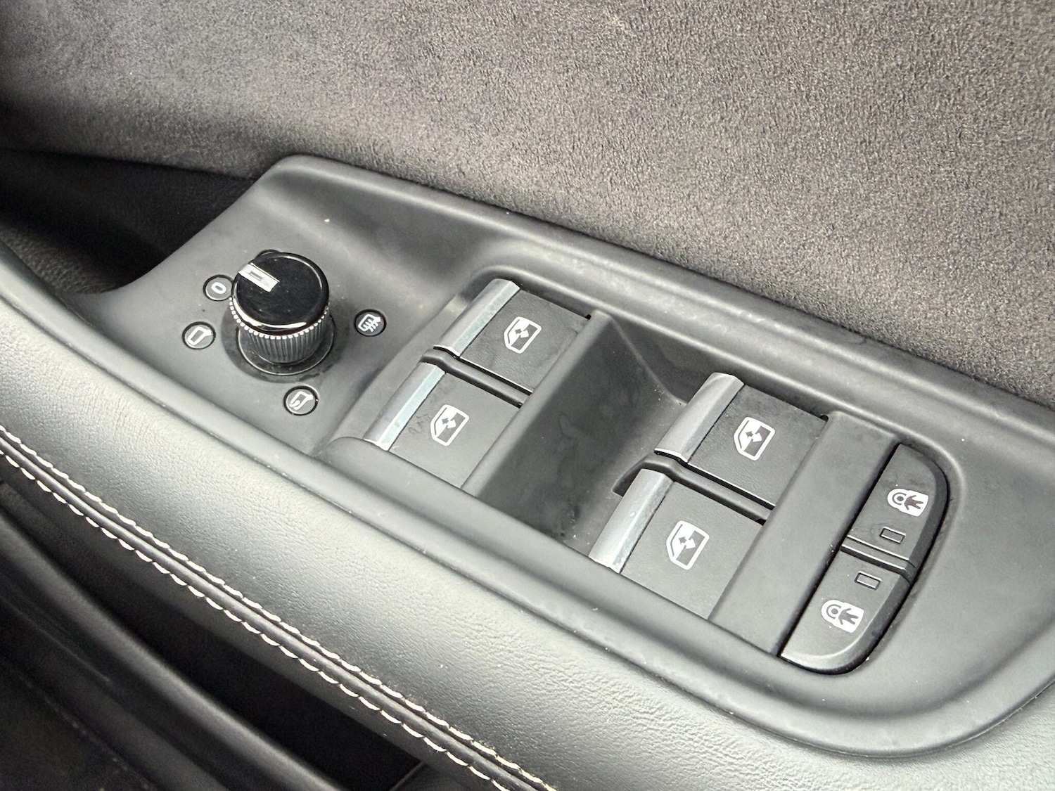 Used Audi Q8 2024 for sale - 76359931: Photo 24