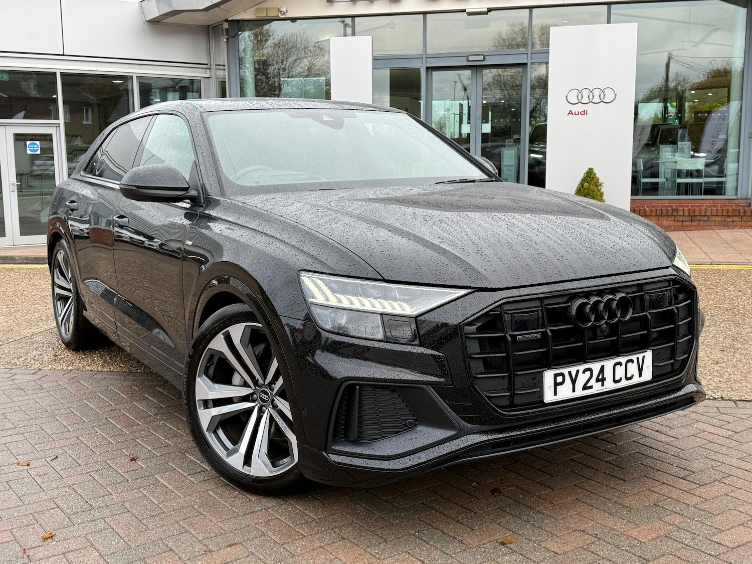 Used Audi Q8 2024 for sale - 76359931: Photo 29