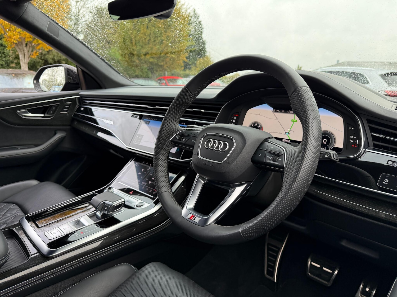 Used Audi Q8 2024 for sale - 76359931: Photo 33