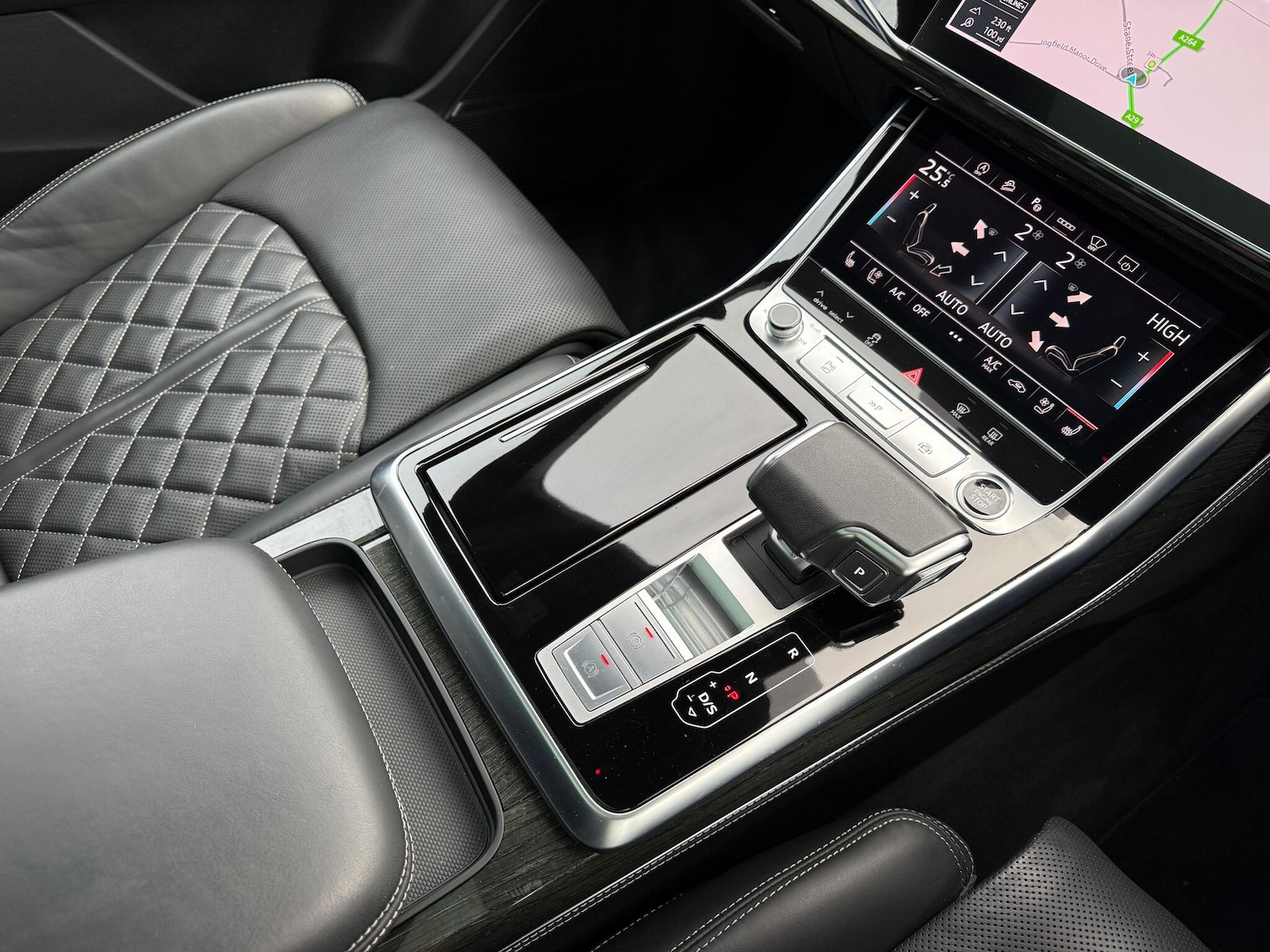Used Audi Q8 2024 for sale - 76359931: Photo 46