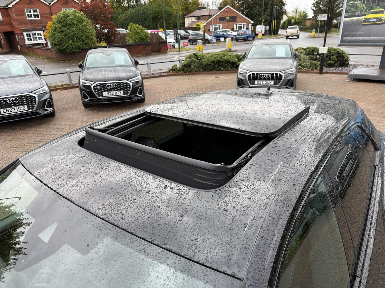 Used Audi Q8 2024 for sale - 76359931: Photo 5