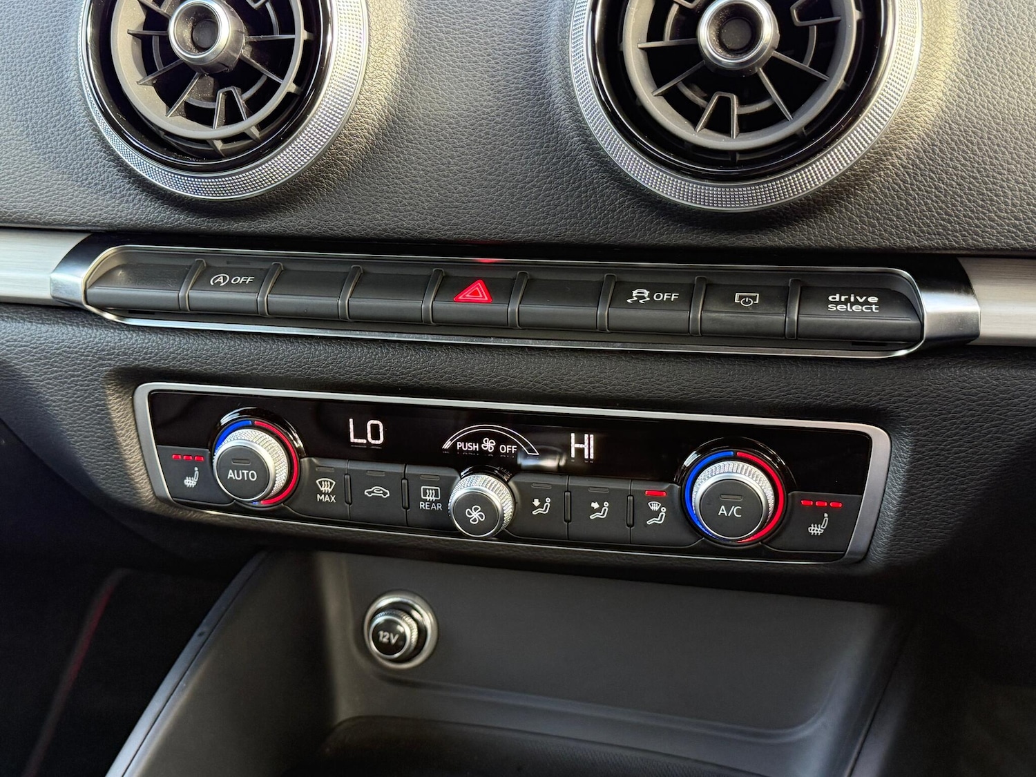 Used Audi A3 2020 for sale - 76898689: Photo 12