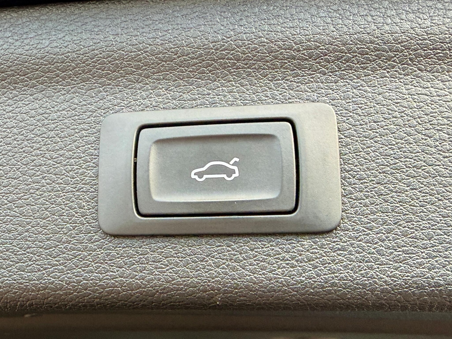 Used Audi Q3 2020 for sale - 76689781: Photo 33