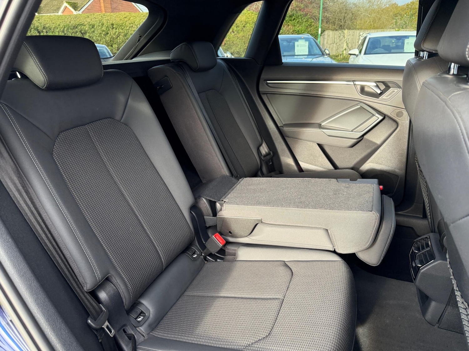 Used Audi Q3 2020 for sale - 76689781: Photo 42