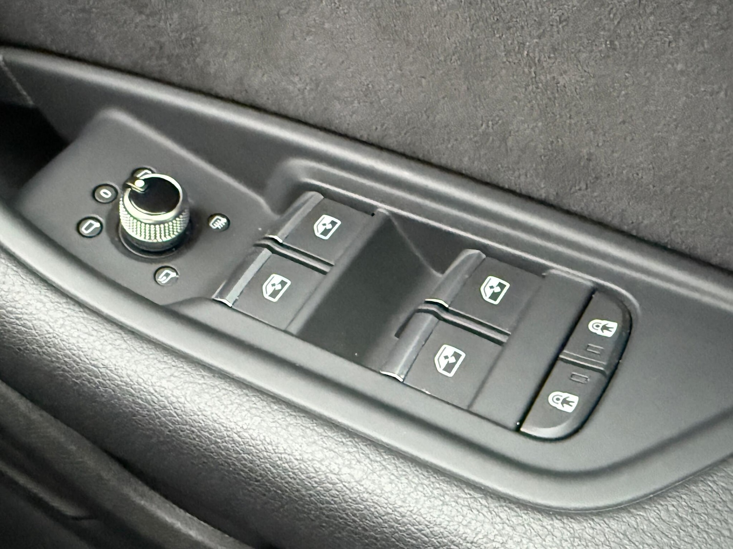 Used Audi A4 Avant 2023 for sale - 76388234: Photo 17