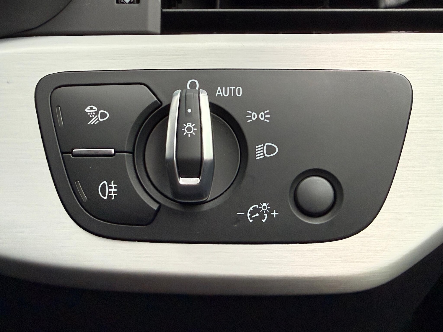 Used Audi A4 Avant 2023 for sale - 76388234: Photo 21