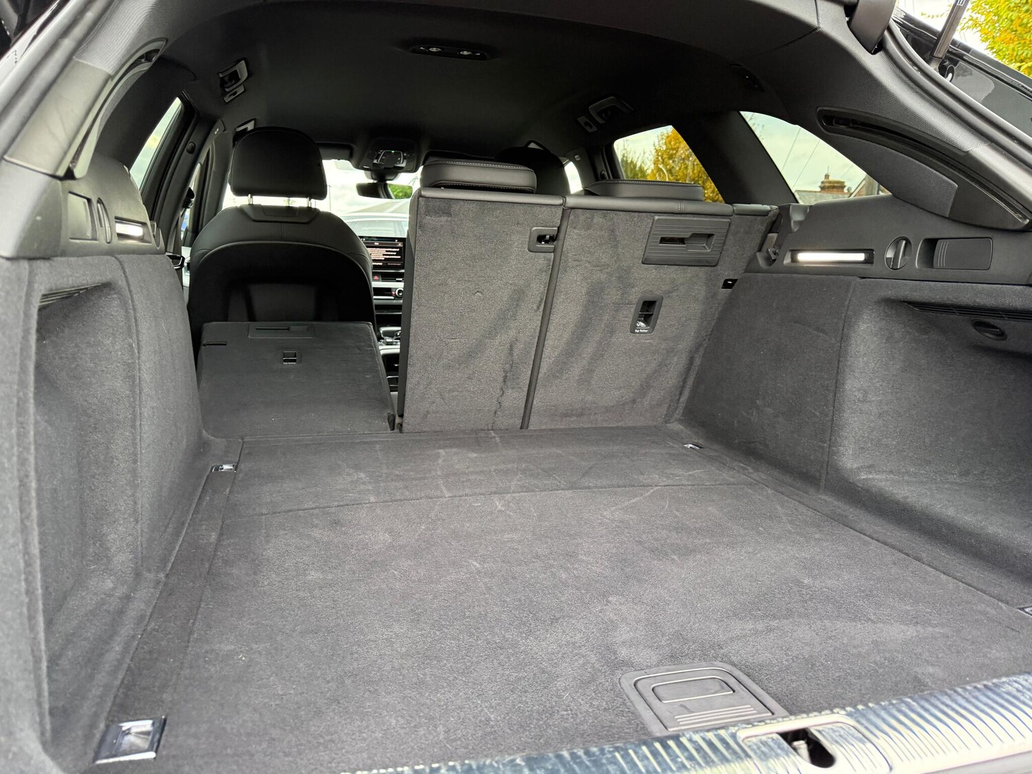 Used Audi A4 Avant 2023 for sale - 76388234: Photo 33