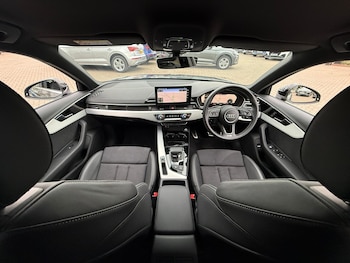 Used Audi A4 Avant 2023 for sale - 76388234: Photo