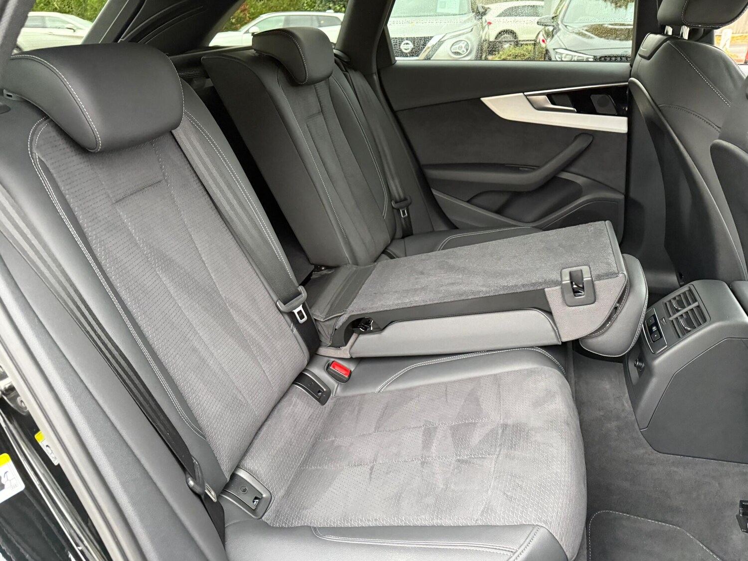 Used Audi A4 Avant 2023 for sale - 76388234: Photo 44