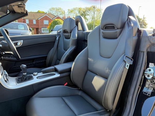 Used Mercedes-Benz SLC 2018 for sale - 76189146: Photo 23