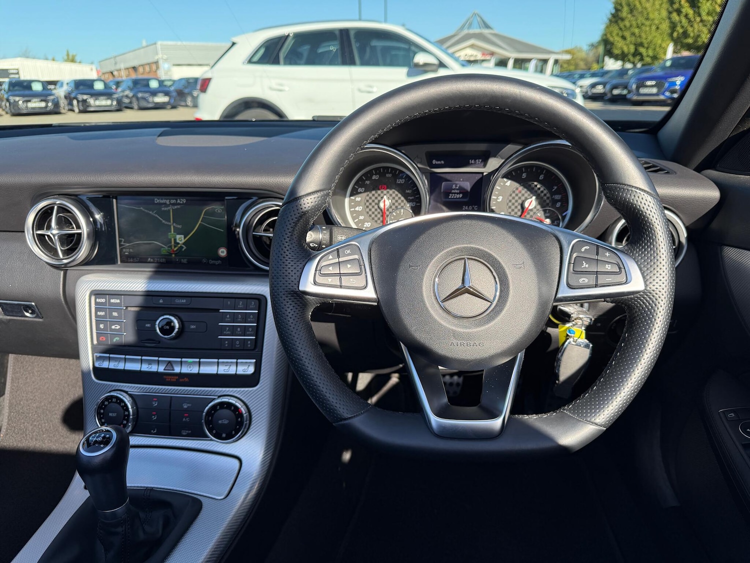 Used Mercedes-Benz SLC 2018 for sale - 76189146: Photo 29