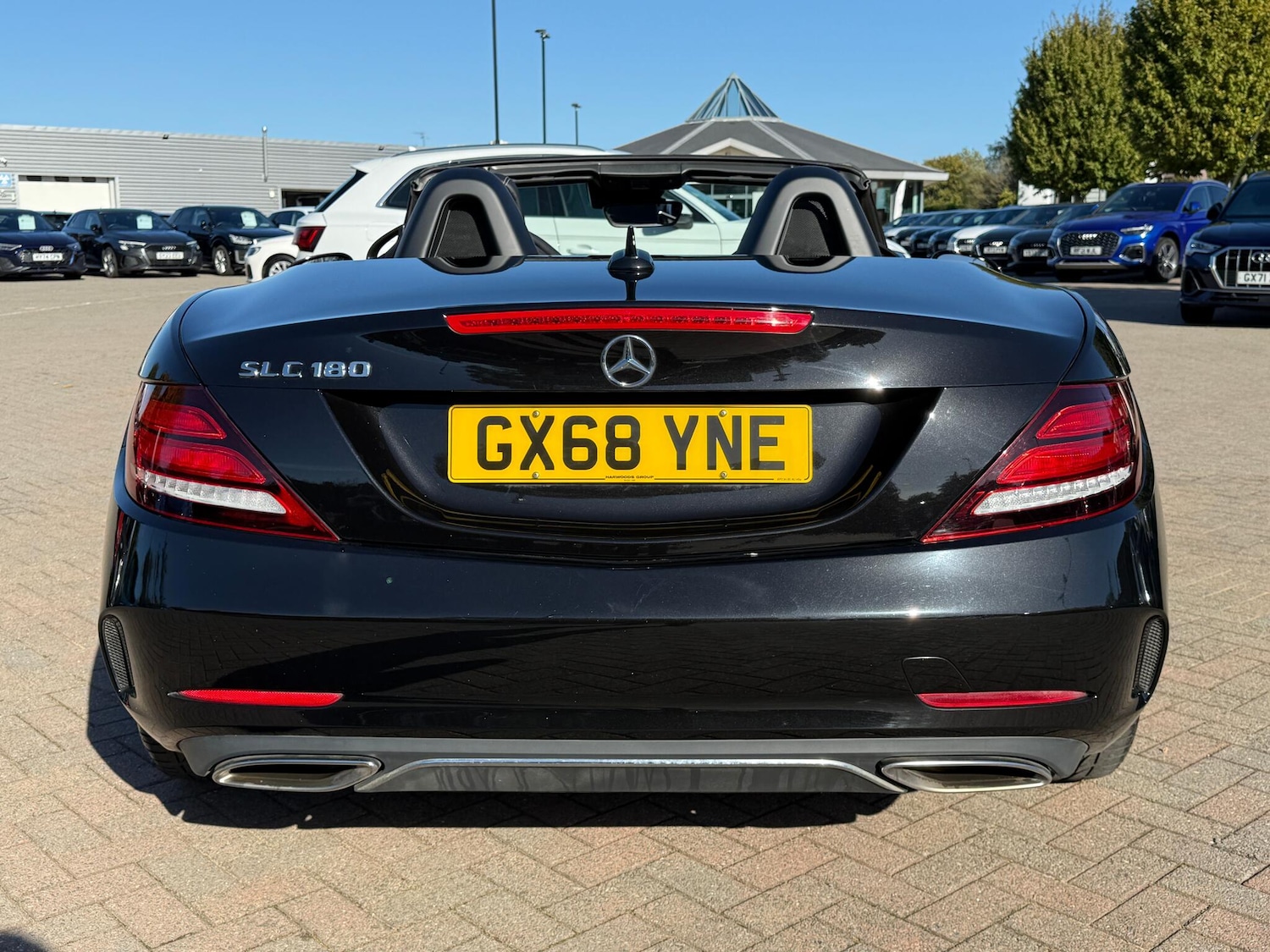 Used Mercedes-Benz SLC 2018 for sale - 76189146: Photo 5