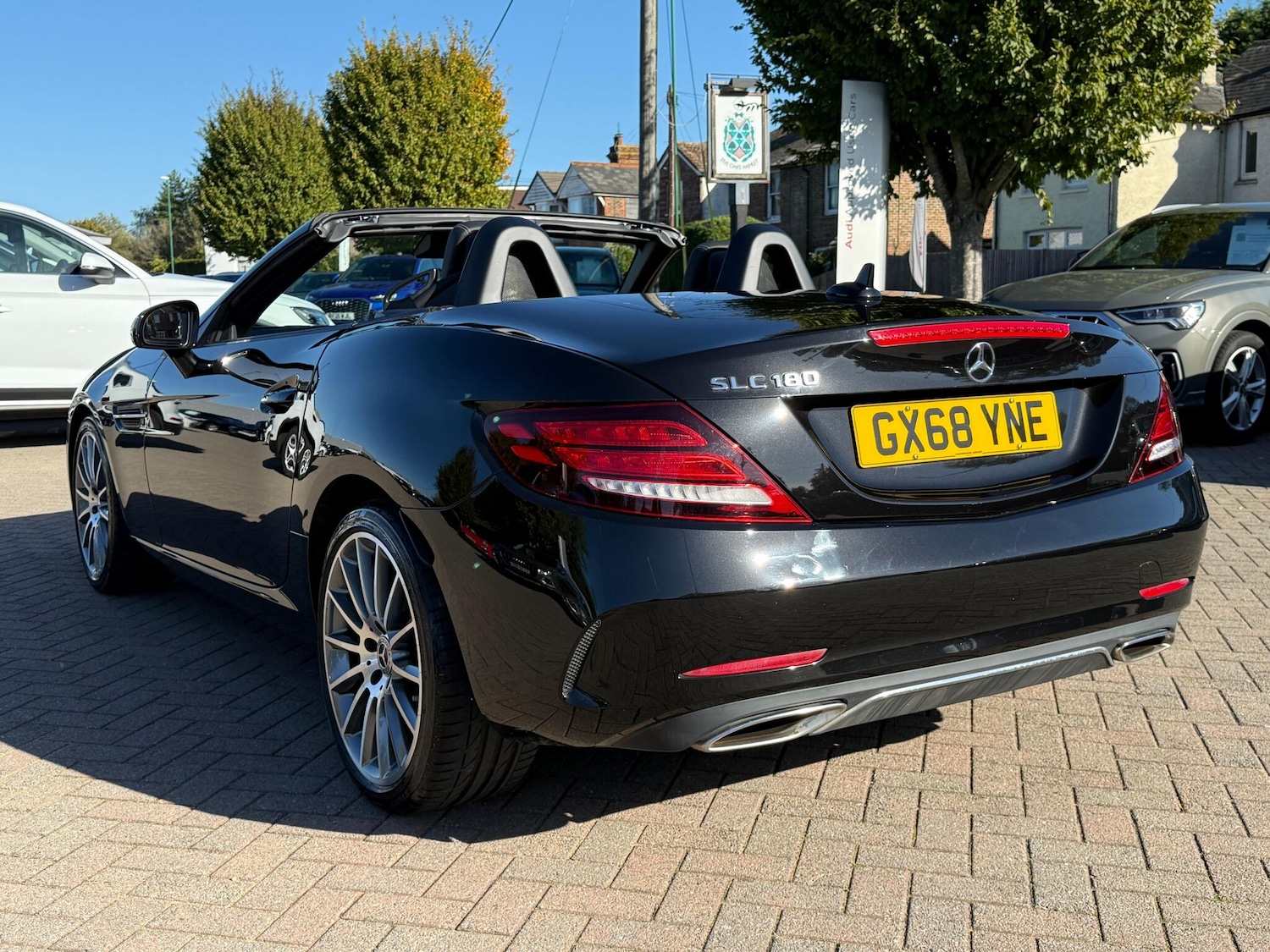 Used Mercedes-Benz SLC 2018 for sale - 76189146: Photo 6